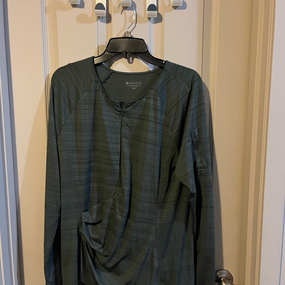 Athleta Green Shirt for Women